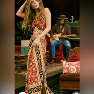 SPELL AND THE GYPSY FESTIVAL 17 LOLITA SPLIT SKIRT CAMPFIRE LARGE LIKE NEW